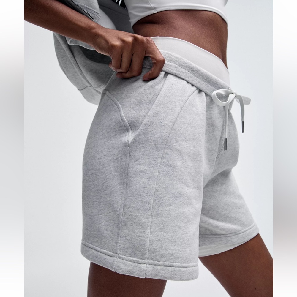Lululemon Athletica Scuba Shorts Light Gray Athletic Shorts